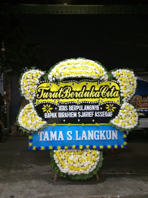Papan Bunga Duka di Siremen